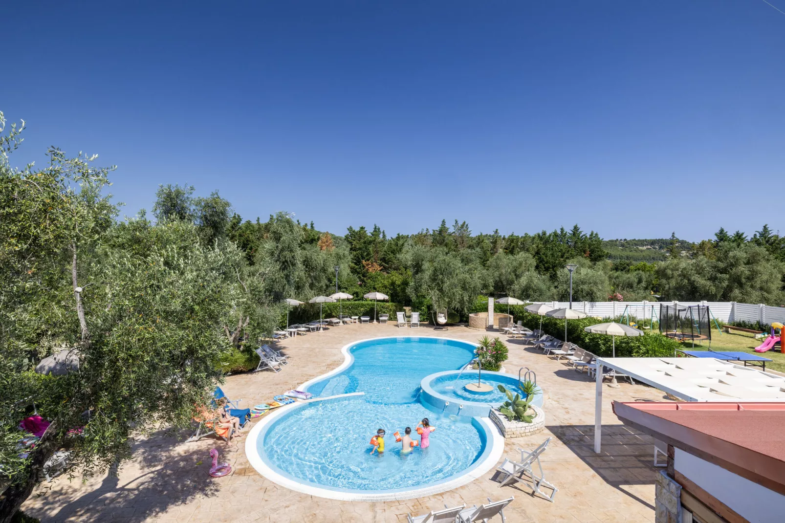I Tesori del Sud - App 3-roomed - 4 pax ground floor-Piscine