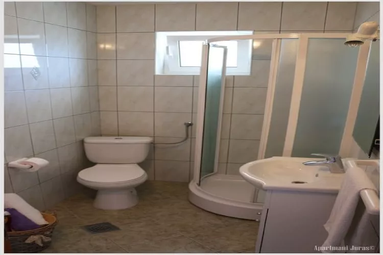 Apartments Juras - Studio Apartment with Sea View (Marija)-Badezimmer