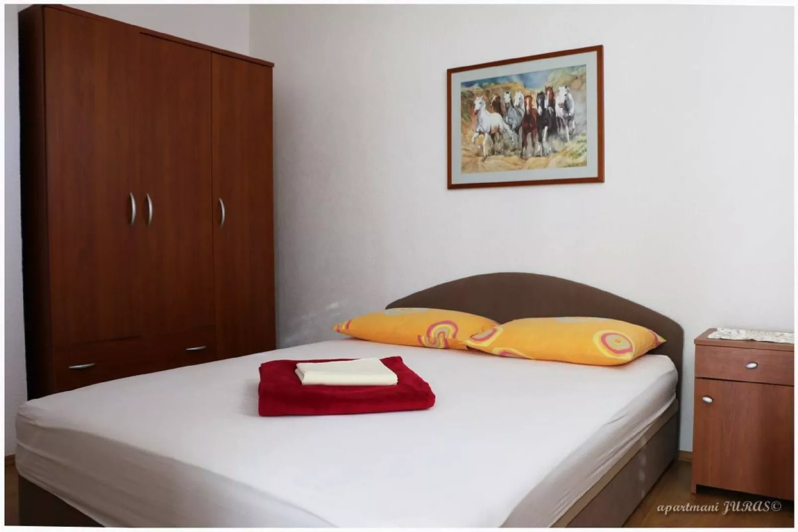 Apartments Juras - Two Bedroom Apartment with Terrace and sea view (Antonio)-Chambre