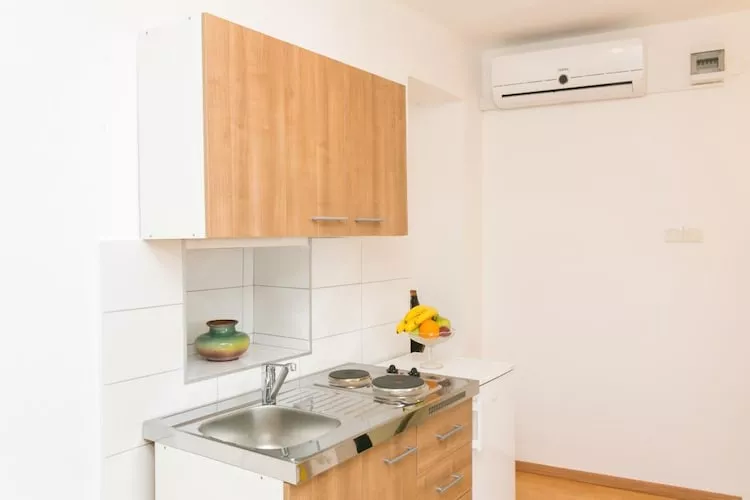 Apartment Sun - One-Bedroom Apartment-Küche