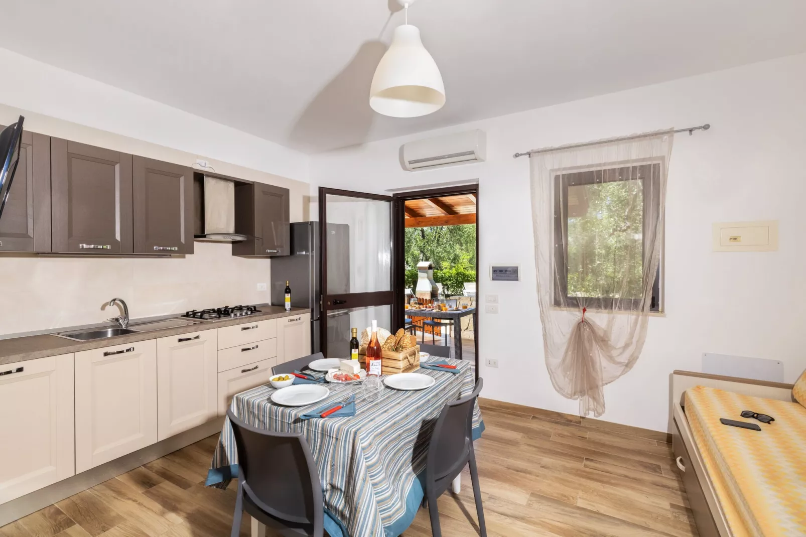 I Tesori del Sud - App 3-roomed - 4/5 pax ground floor-Salon