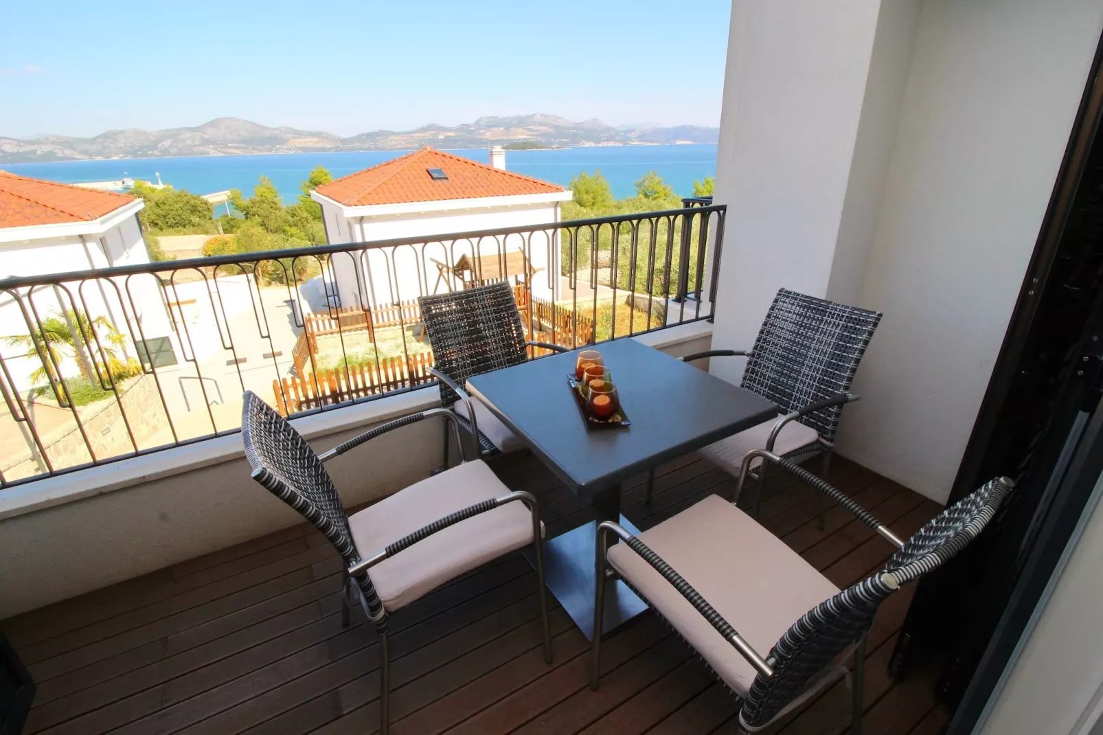 Apartments Kula - Comfort One Bedroom Apartment with Balcony and Sea View-A4-View