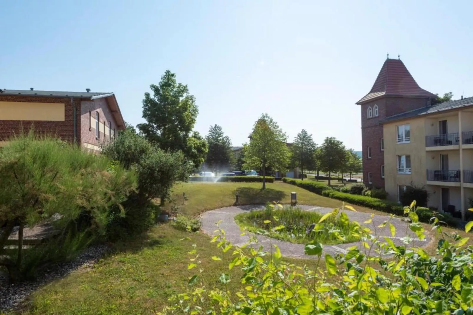 Rugen Suites-Außenbereich Sommer