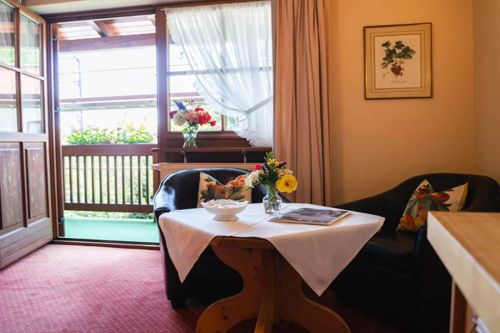 Sammareier Gutshof - Seniorsuite 70qm DG-Wohnzimmer