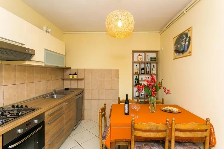 Guest House Fontana - Two Bedroom Apartment with Balcony and Sea View - Küche