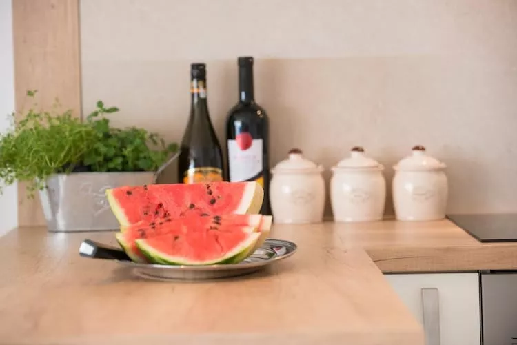 Apartments Horizon - One-Bedroom Apartment with Balcony and Sea View-Kitchen