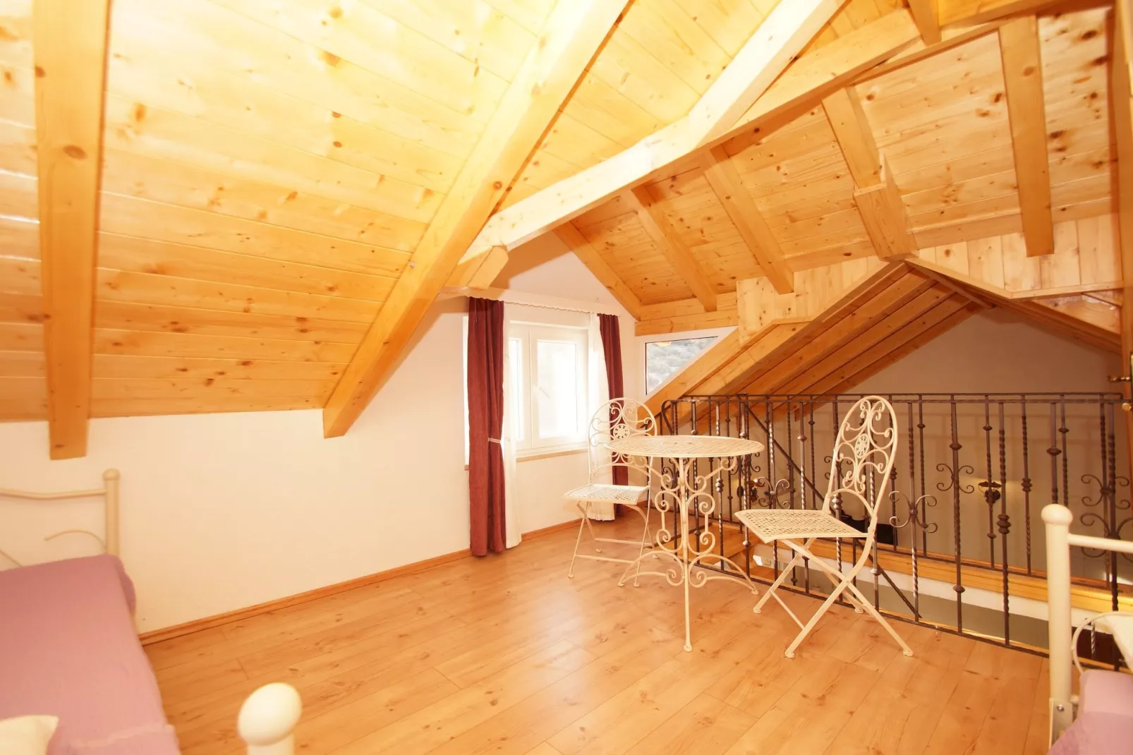 Stone House Mia - Two Bedroom Stone House with Terrace and Sea View-Schlafzimmer