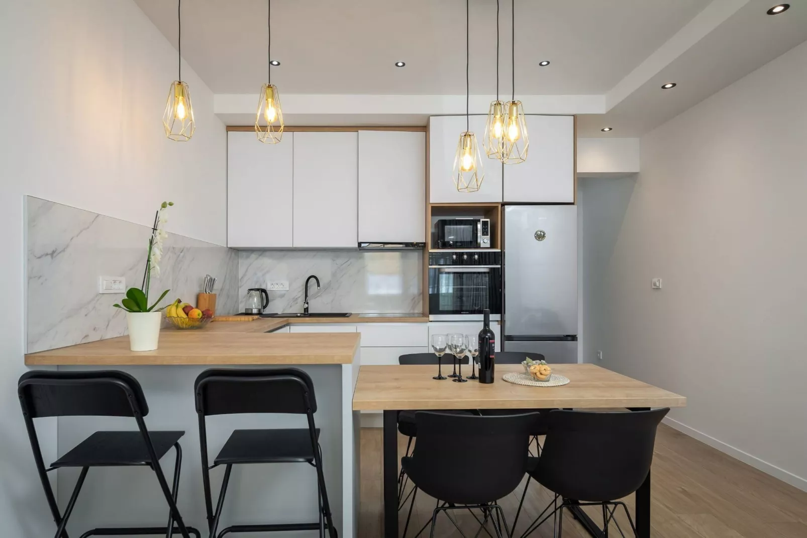 Apartments Tomas- Standard One Bedroom Apartment with Balcony (A2)-Kitchen