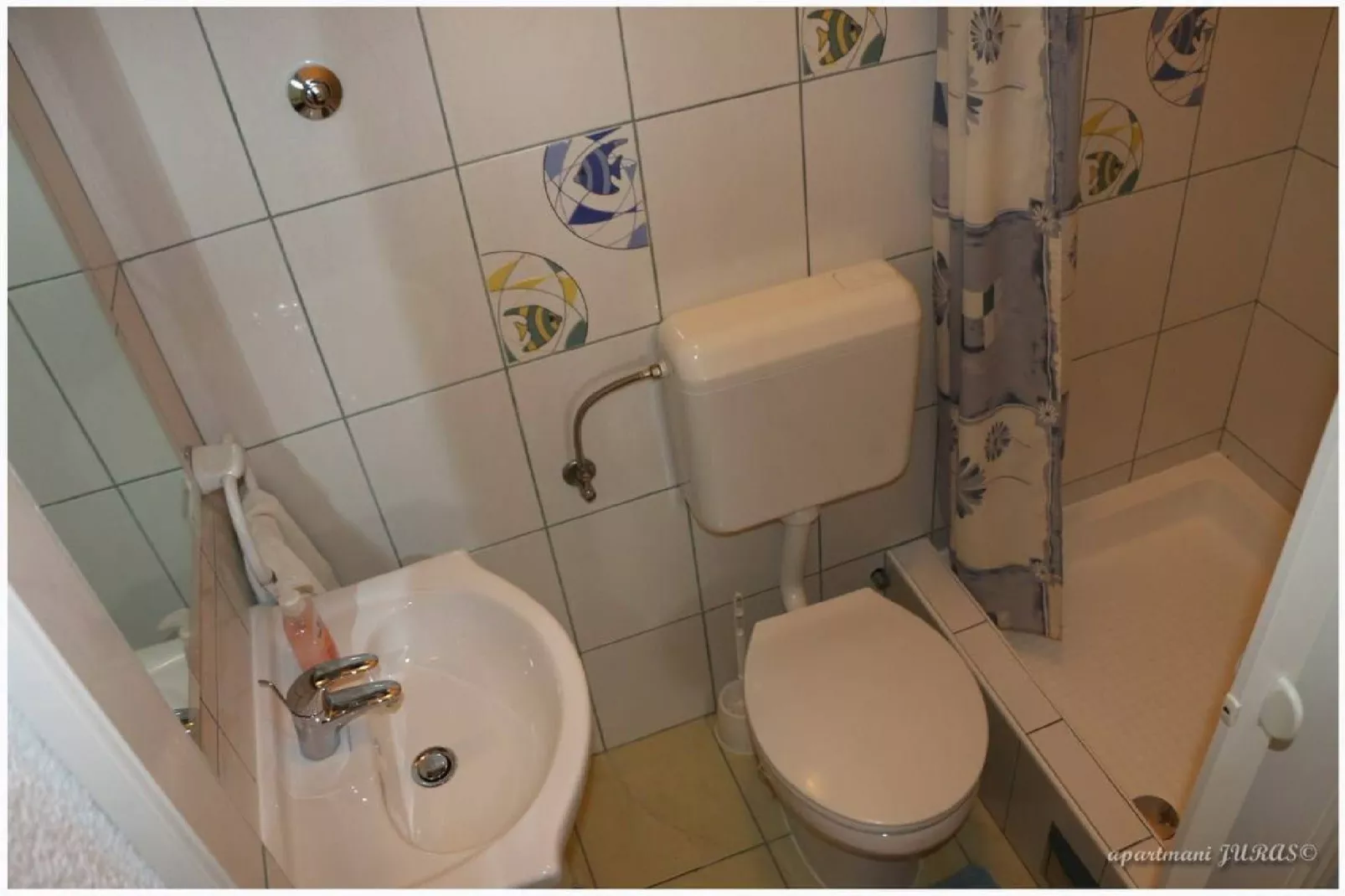 Apartments Juras - Two Bedroom Apartment with Terrace and sea view (Antonio)-Salle de bain