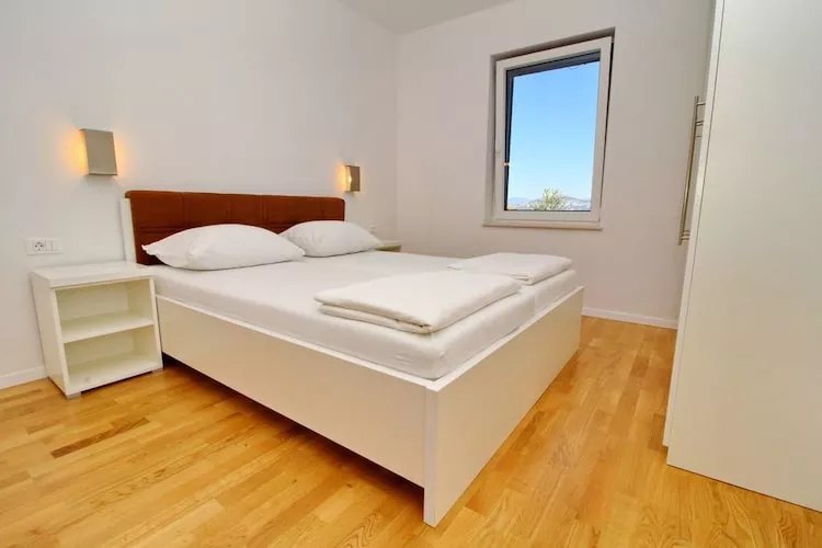 Apartments Kula - Two Bedroom Apartment with Terrace C2 - Schlafzimmer