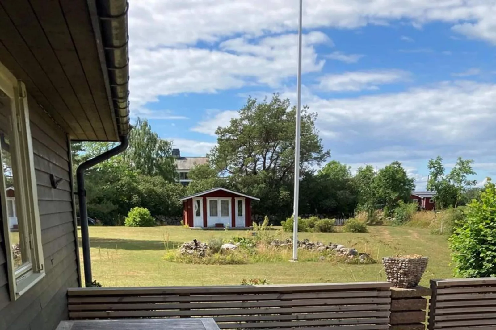 6 person holiday home in LÖTTORP - Outdoor