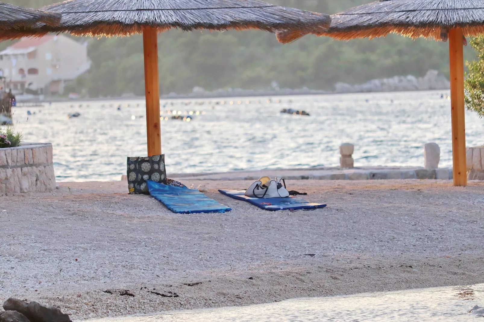 Apartments More & Ja - Superior One Bedroom Apartment with Terrace and Sea View ( 2. zapad )-Ambiance