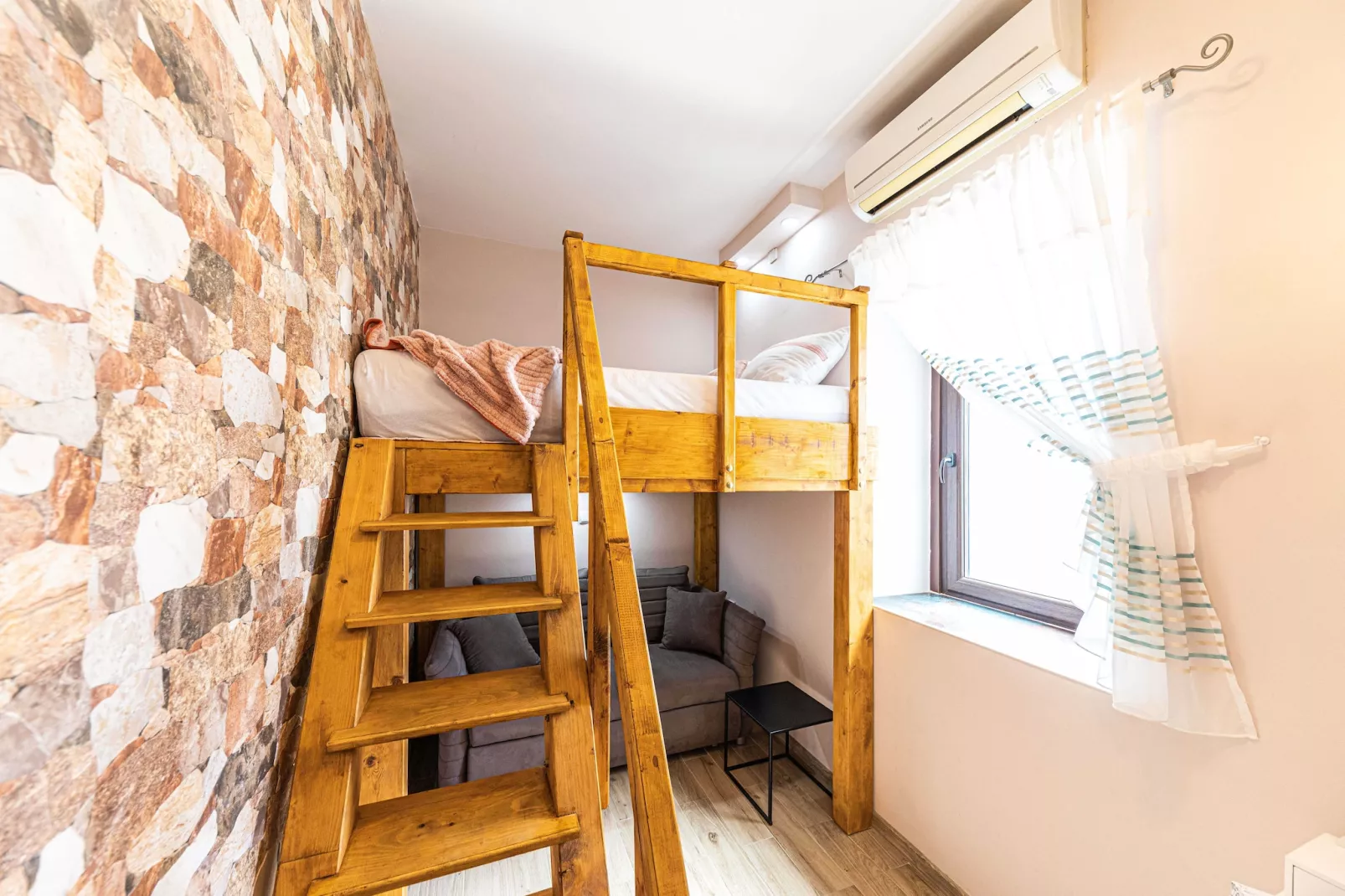 Apartments Keka - One Bedroom Apartment-Bedroom