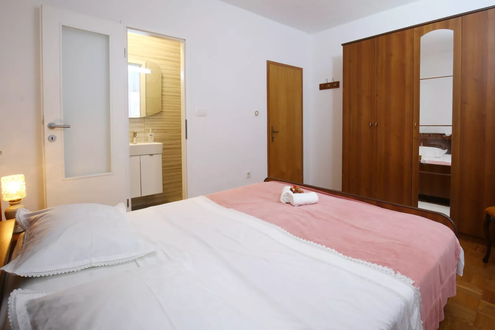 Apartments Boro - Three bedroom Apartment with Sea View (A1)-Schlafzimmer