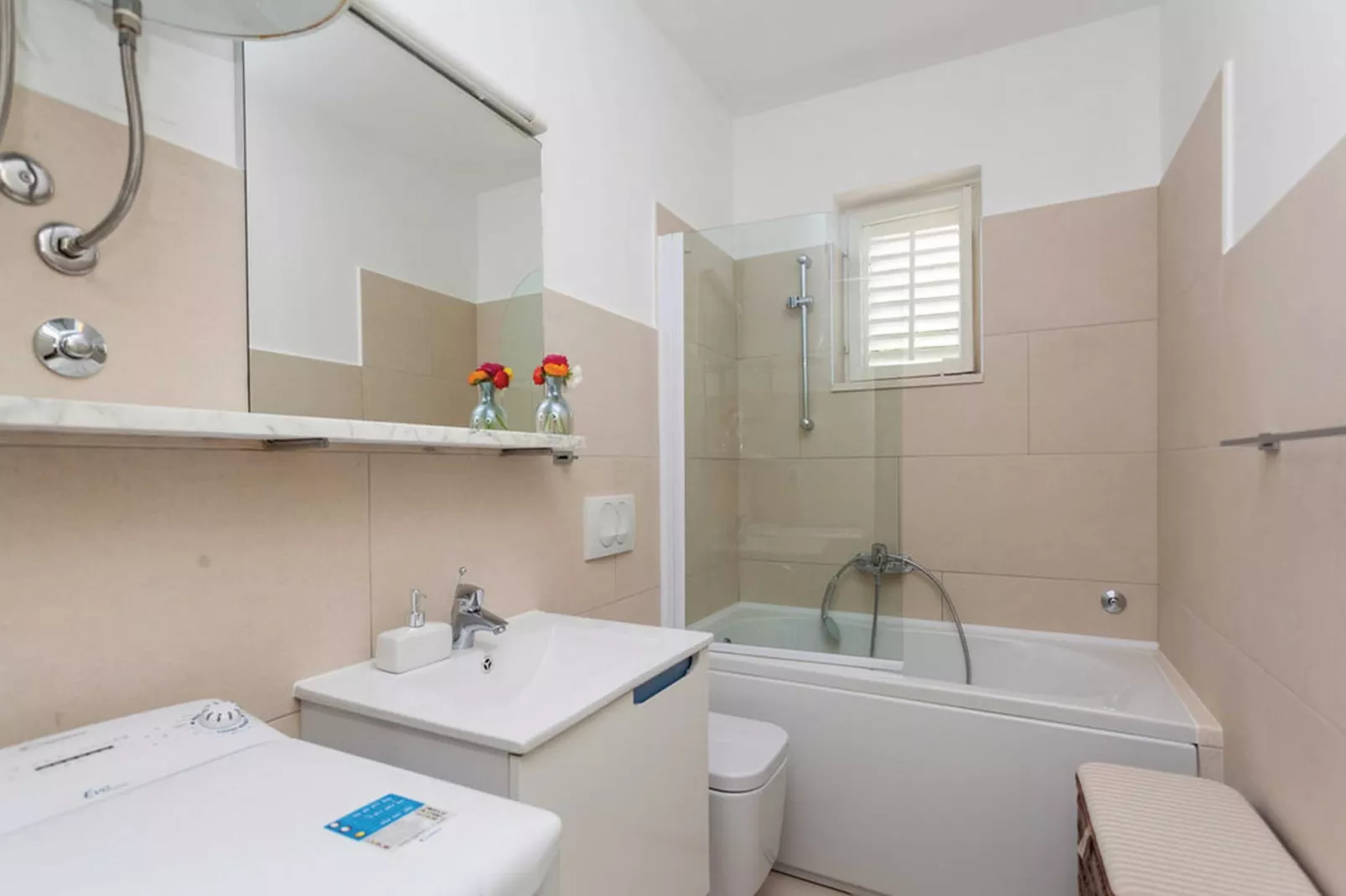 Apartments Ankora - Three bedroom apartment with terrace and sea view-Bathroom