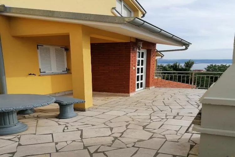 House Panorama - One Bedroom Apartment with Balcony and Sea View (Panorama blick)-Extérieur