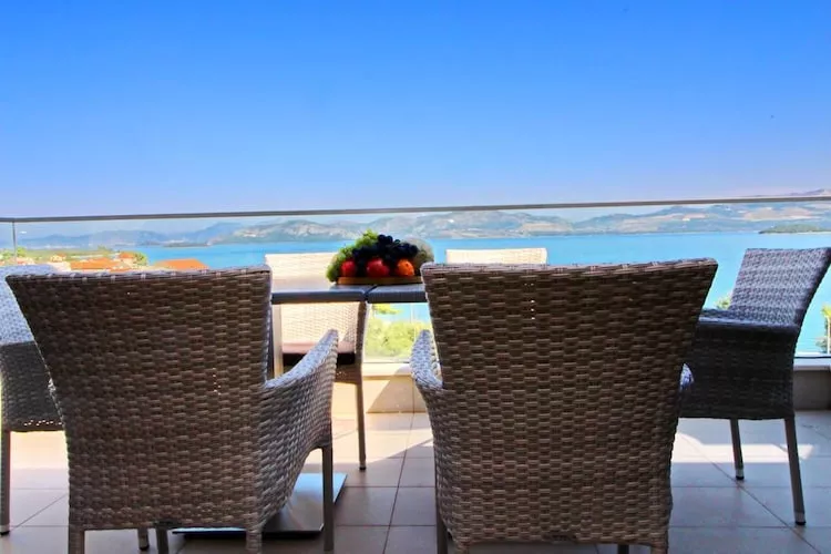 Apartments Kula - Three Bedroom Apartment with Terrace and Sea View C5 - Terrasse/Balkon