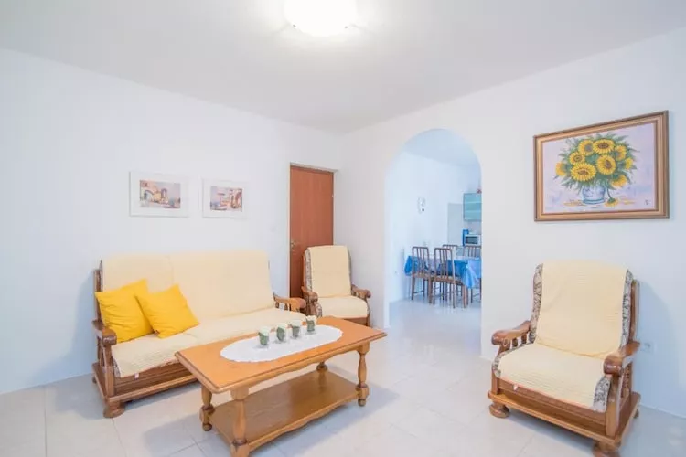 Apartments Paco - Superior Two-Bedroom Apartment with Terrace and Sea View A1 (ST)-Innenbereich