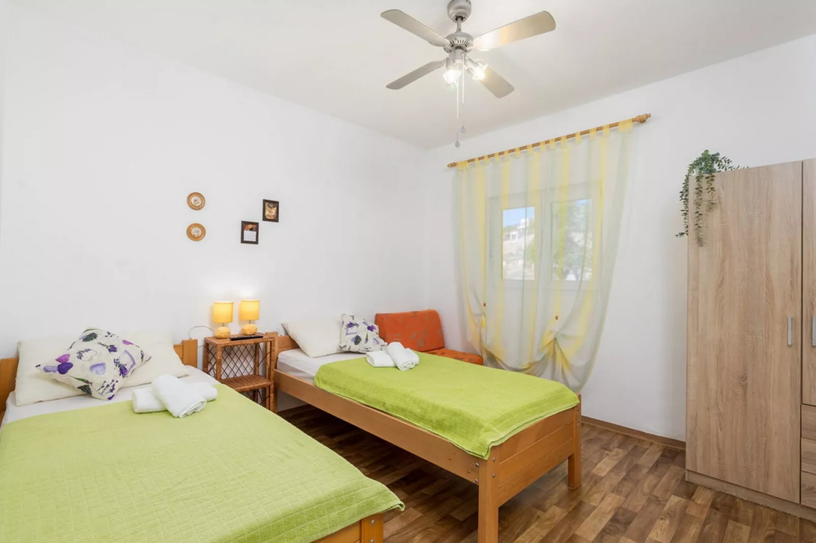 Apartments Sun 4 You - Two Bedroom Apartment with Balcony and Sea View (Apartment 2)-Bedroom