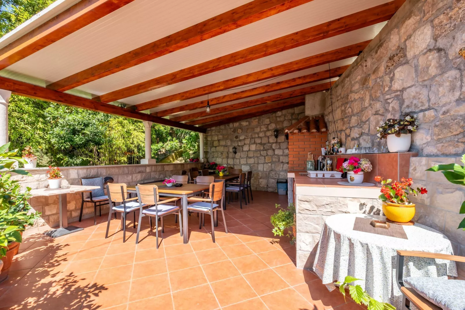 Rooms Tupina by Paulina - Superior Double Room with Balcony and Sea View (Room 2)-Ambiance