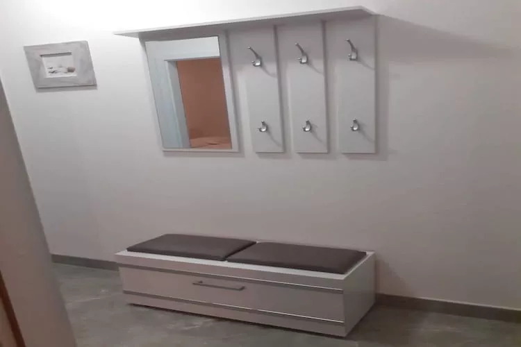 Apartments Seagull - Two Bedroom Apartment with Balcony (Grozdana)-Intérieur