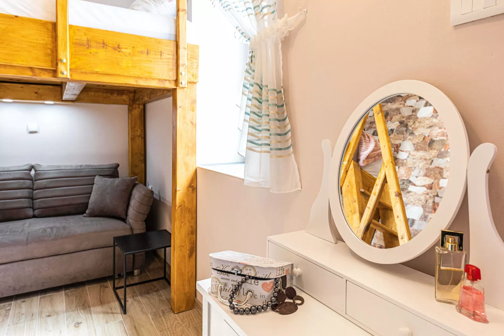 Apartments Keka - One Bedroom Apartment-Bedroom