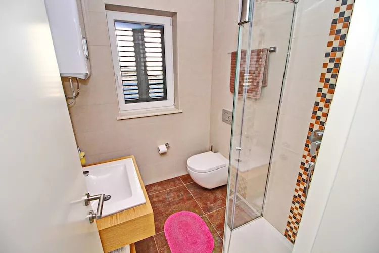 Apartments Kula - Two Bedroom Apartment with Terrace C2 - Badezimmer