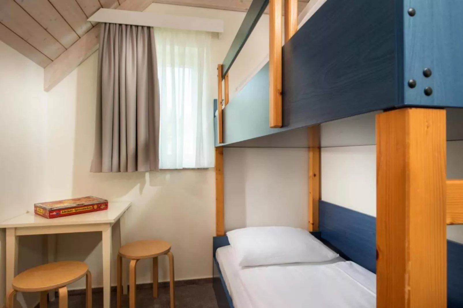 Marina 3 bed room apartment 6 guest-Chambre