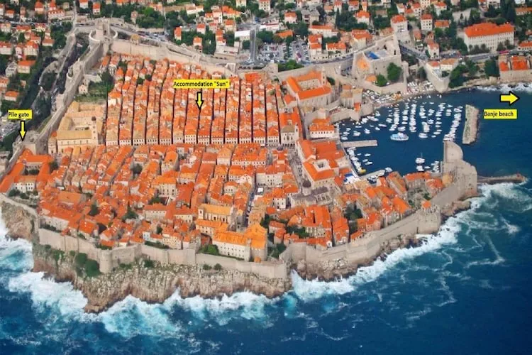 Apartment Sun - One-Bedroom Apartment-Aussicht