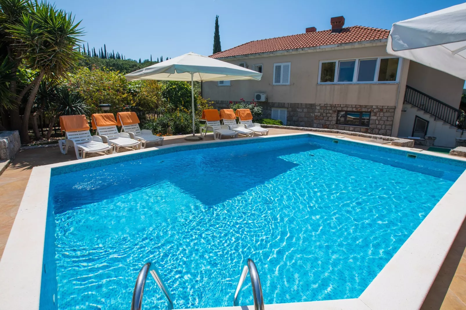 Apartments Vidak - One Bedroom Apartment with Terrace and Pool View - (A3)-Swimming pool