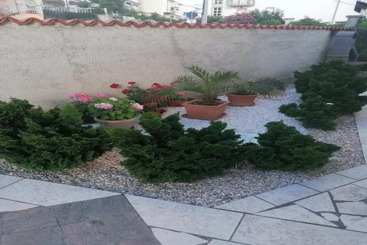 House Panorama - One Bedroom Apartment with Balcony and Sea View (Panoramahaus)-Garten Sommer