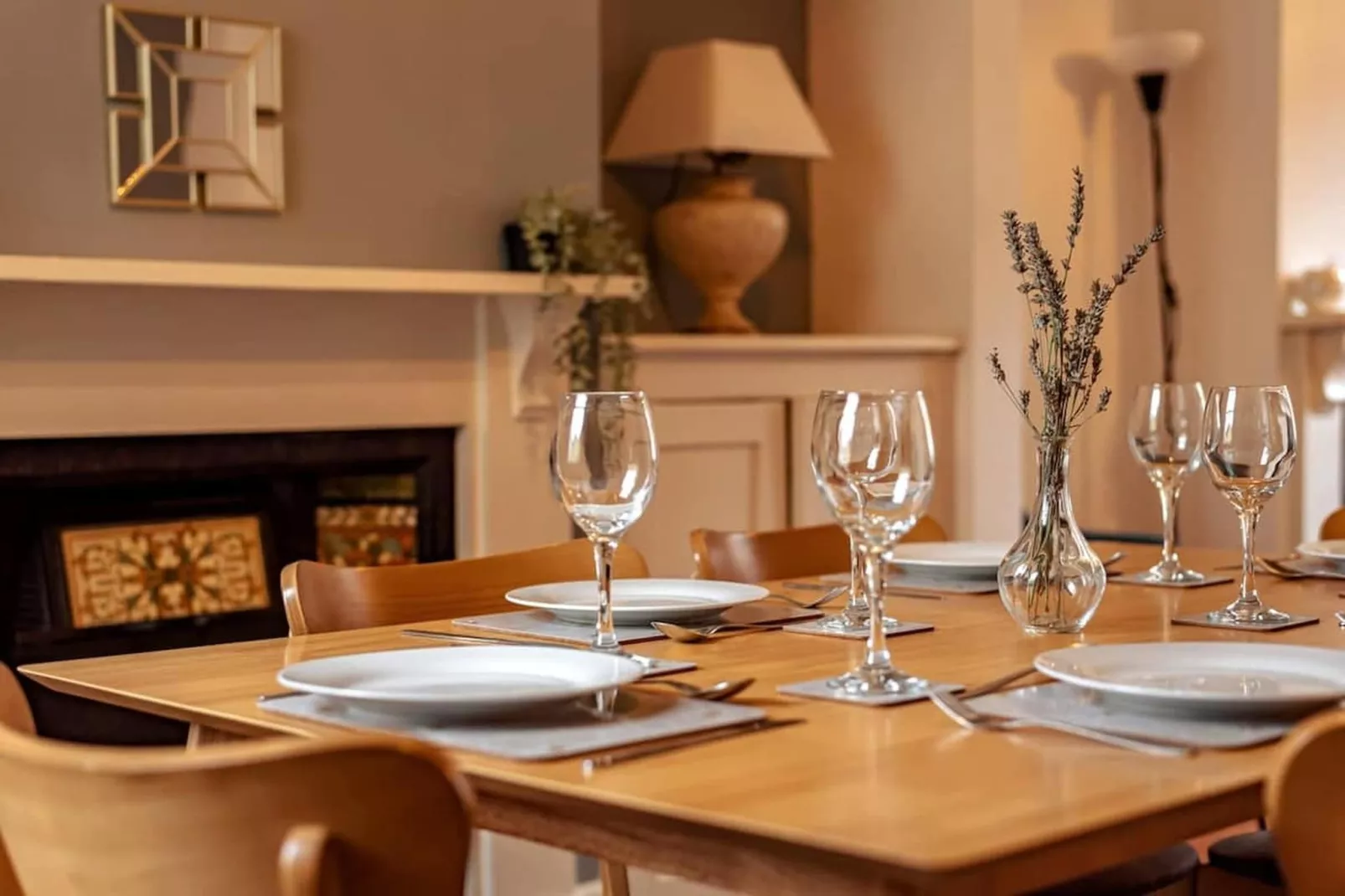 RG Donnington 30-Dining room