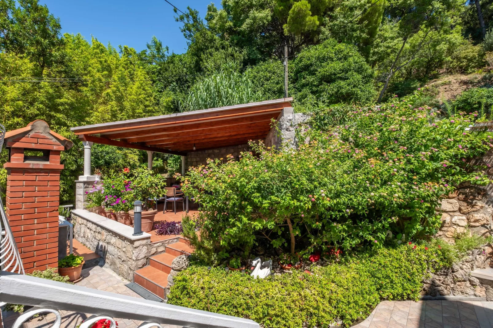 Rooms Tupina by Paulina - Comfort Double Room with Balcony and Sea View (Room 1)-Ambiance