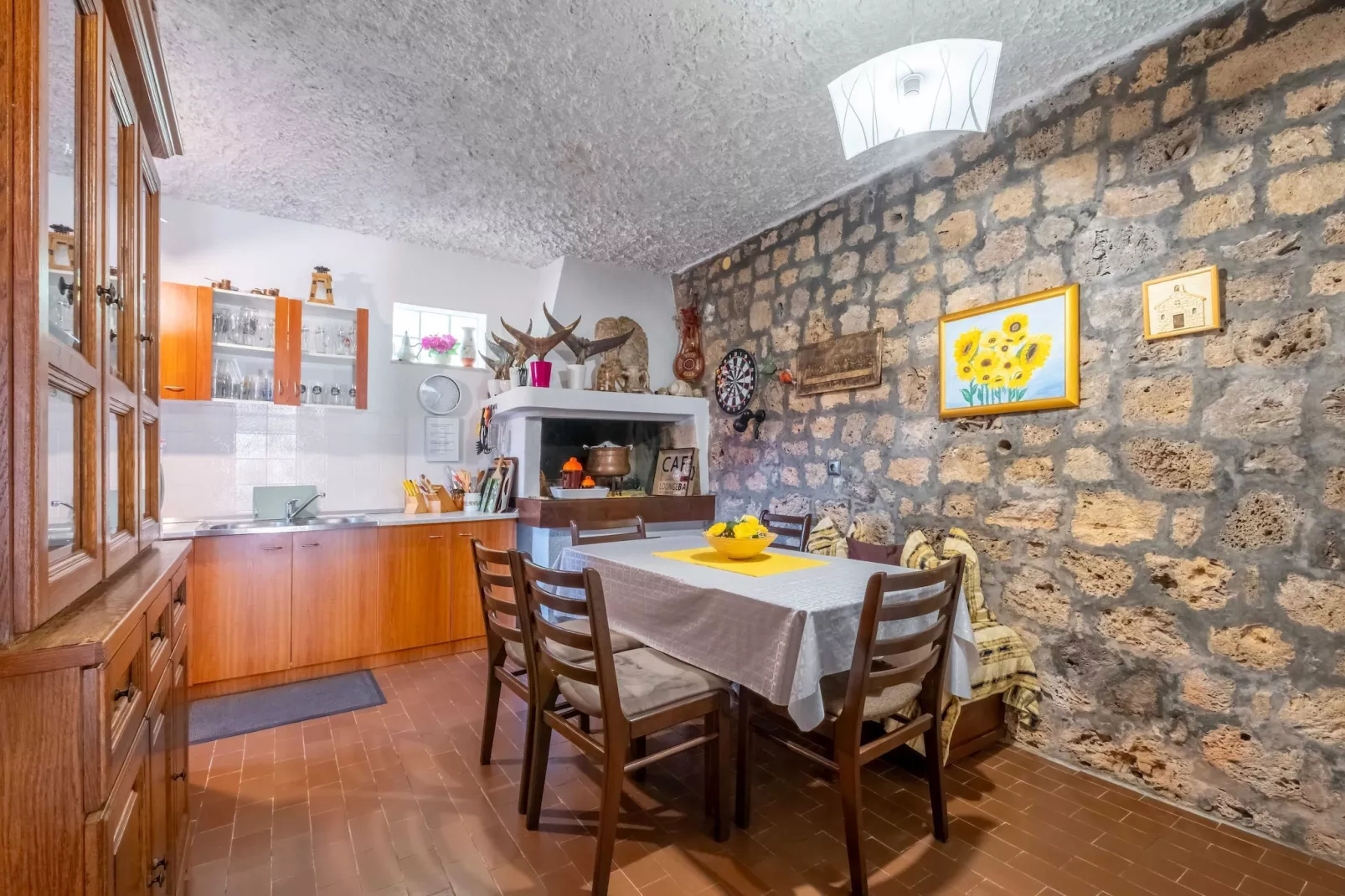 Rooms Tupina by Paulina - Superior Double Room with Balcony and Sea View (Room 2)-Ambiance