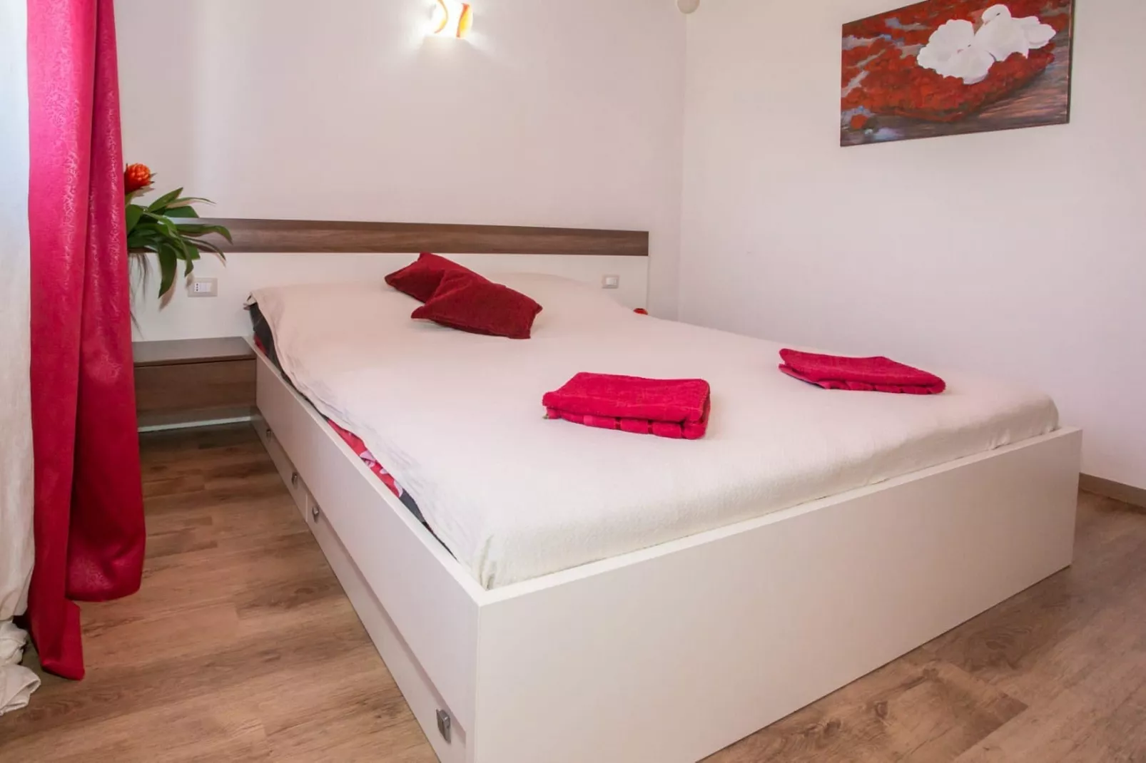 Apartments Andre Poreč - Two Bedroom Apartment with Terrace and Pool (Andre)-Schlafzimmer