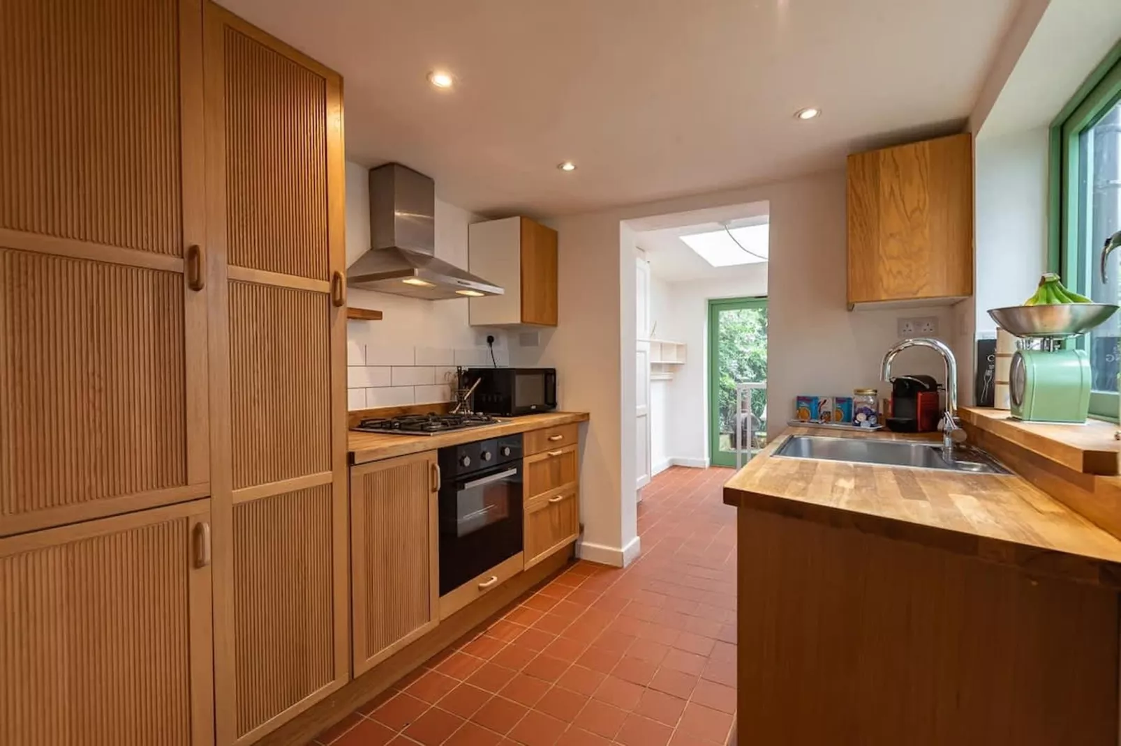 RG Donnington 30-Kitchen