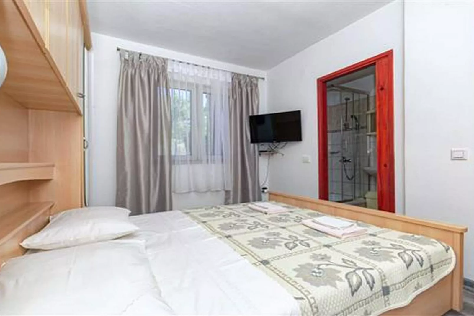 Apartments Radojković Lumbarda -One Bedroom Apartment with Terrace and Partial Sea View(A1)-Schlafzimmer