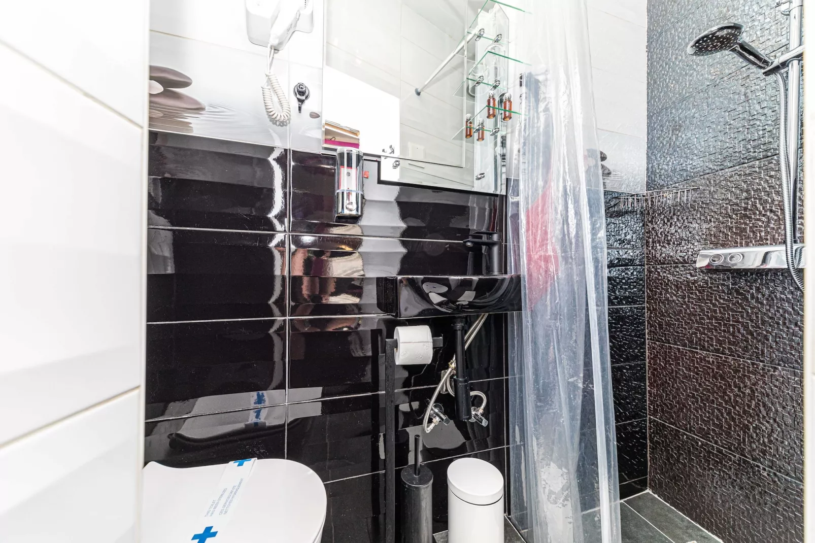 Apartments Keka - Studio Apartment-Salle de bain