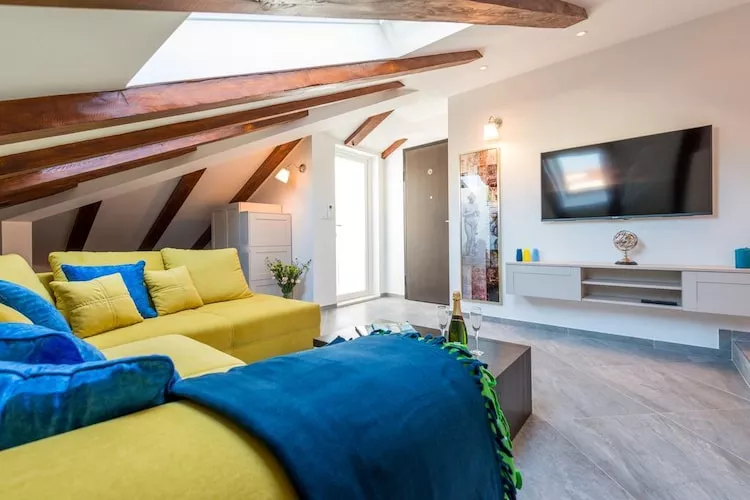 Apartments Arla Exclusive - Premium One Bedroom Apartment with Balcony-Indoor