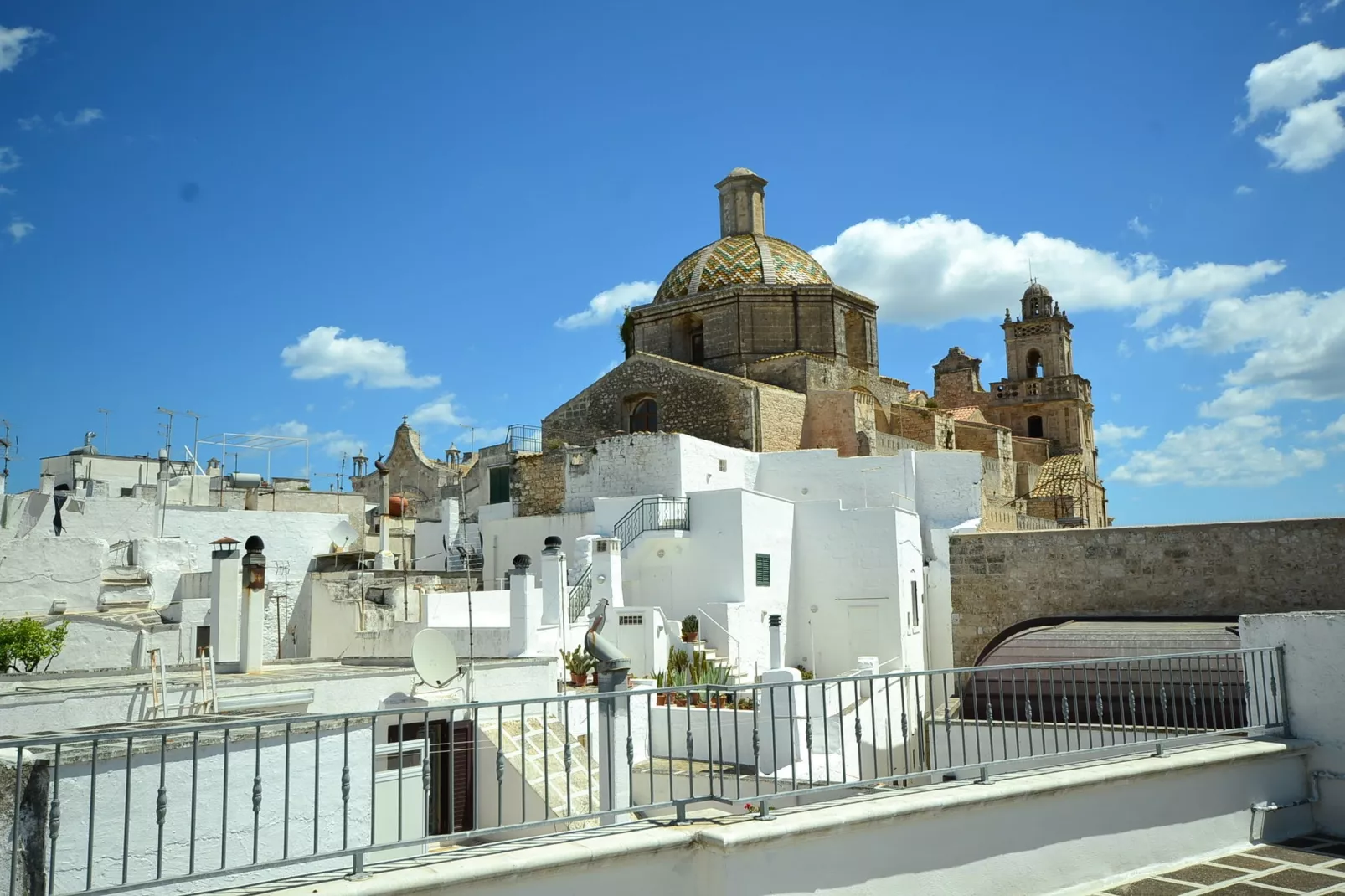 Palazzo Ostuni-Vue d'été