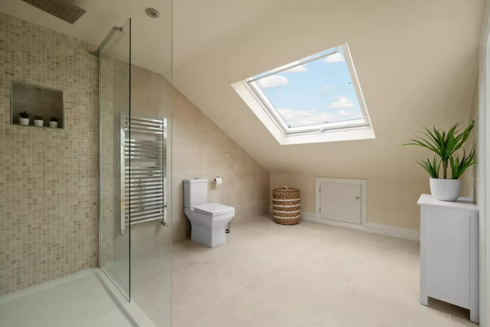 KT2 Shortlands 104-Badezimmer