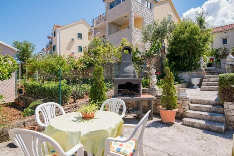 Apartments Paco - Two-Bedroom Apartment with Terrace and Sea View A2 (ST)-Terrasse