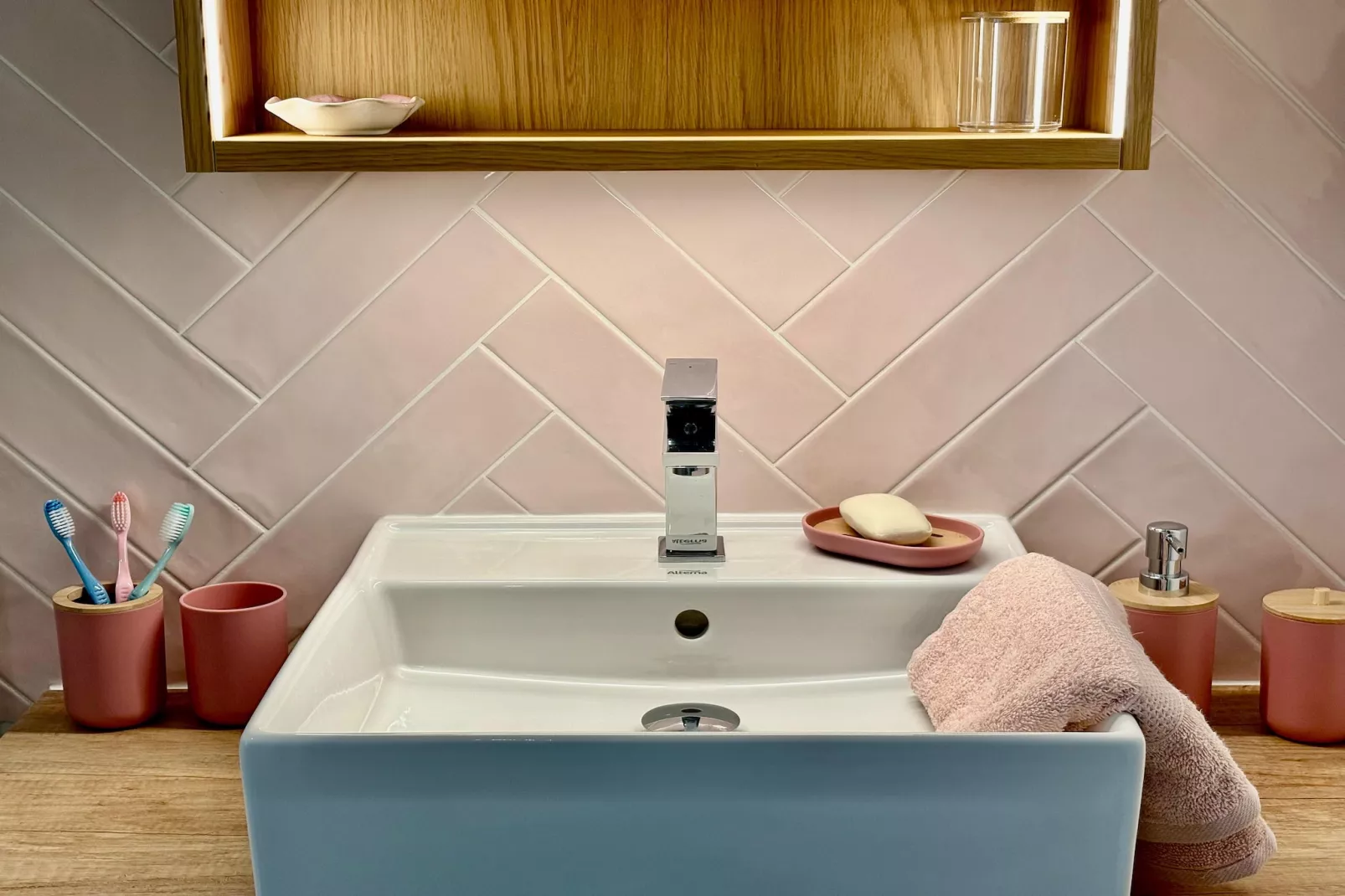 Joli gîte à Corseul-Badezimmer