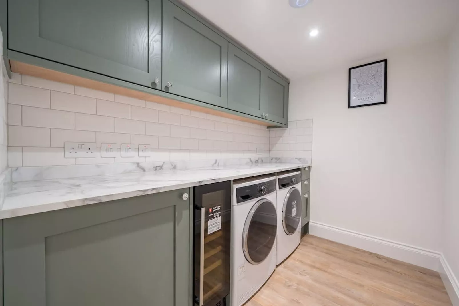 BS8 Bruton Pl 2-Küche