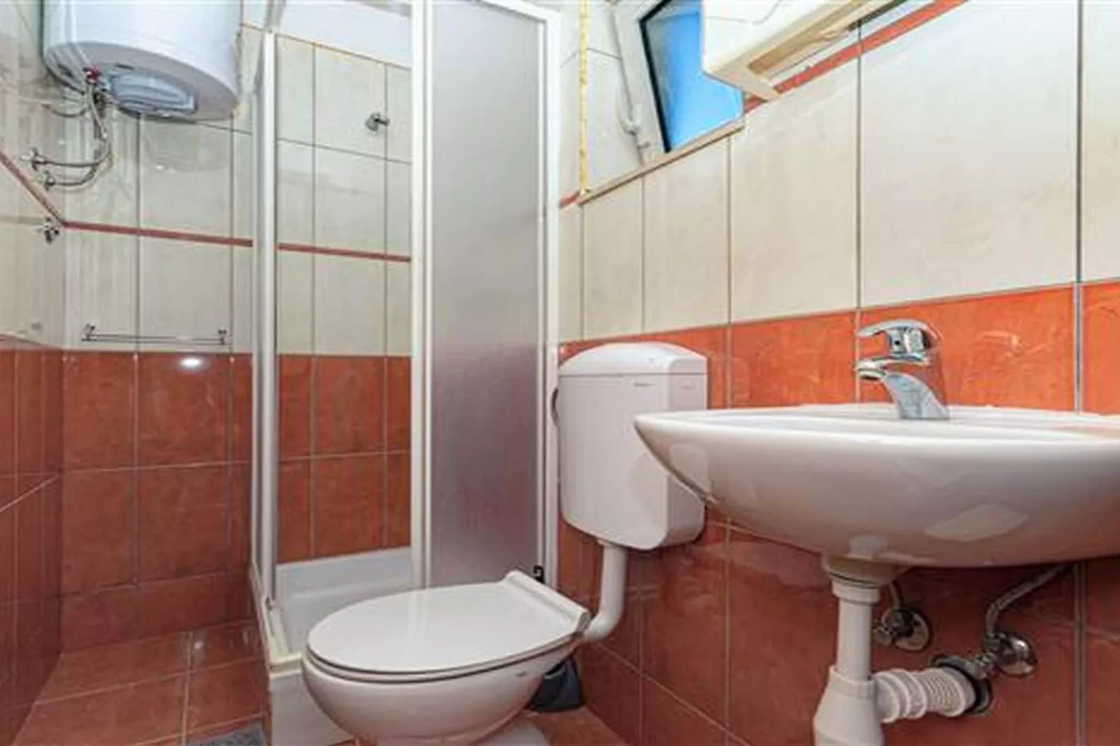 Apartments Radojković Lumbarda -One Bedroom Apartment with Terrace and Partial Sea View(A1)-Badezimmer