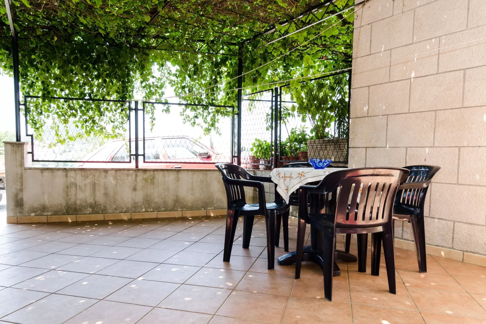 Apartment Berk - One-Bedroom Apartment with Terrace-Terrace