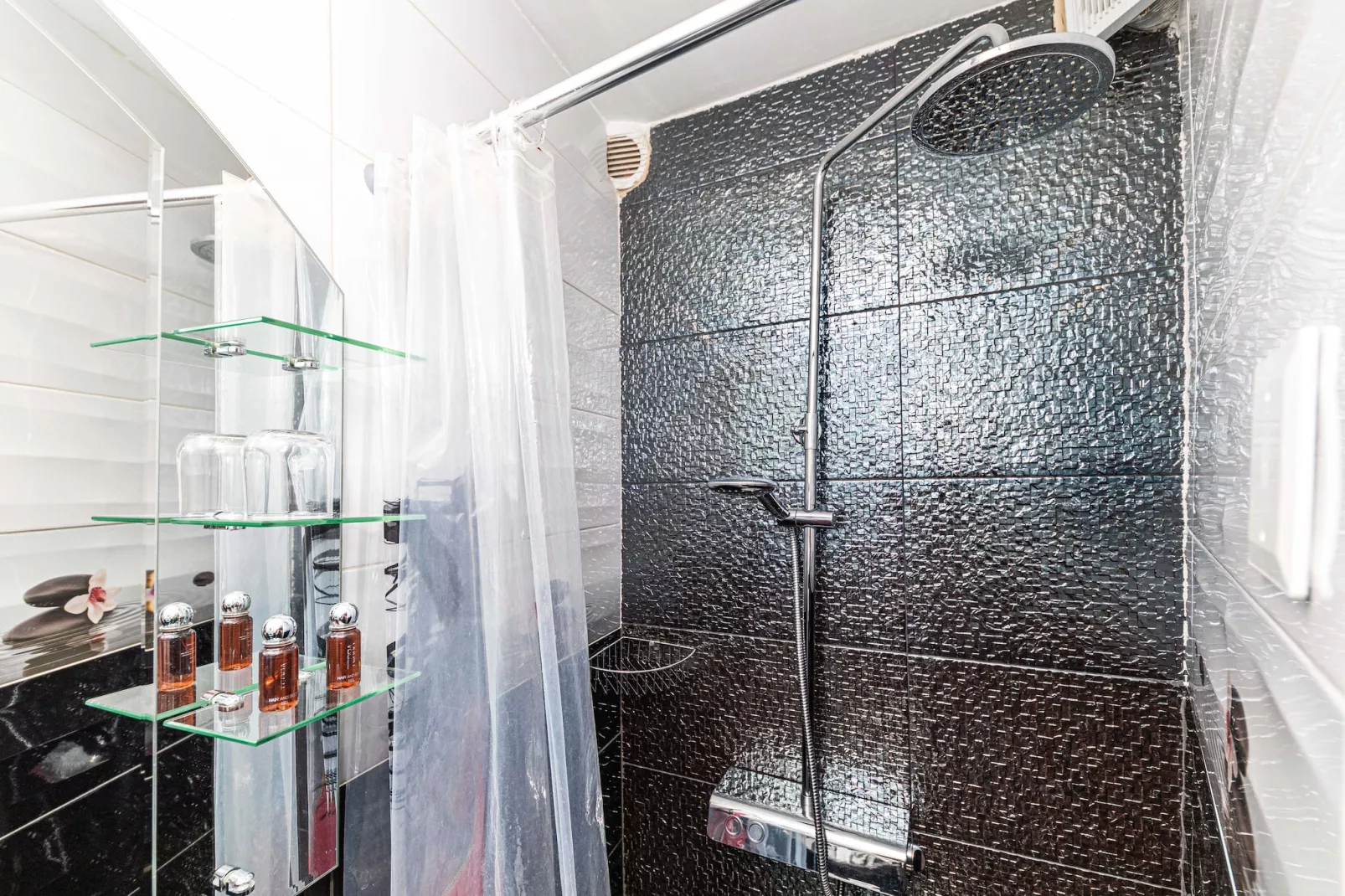 Apartments Keka - Studio Apartment-Salle de bain