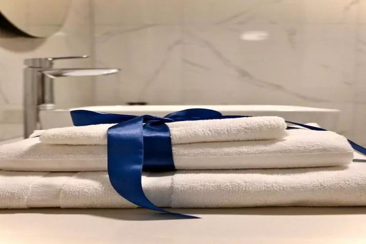 Boutique Apartment Petra - One Bedroom Apartment with Balcony-Bathroom