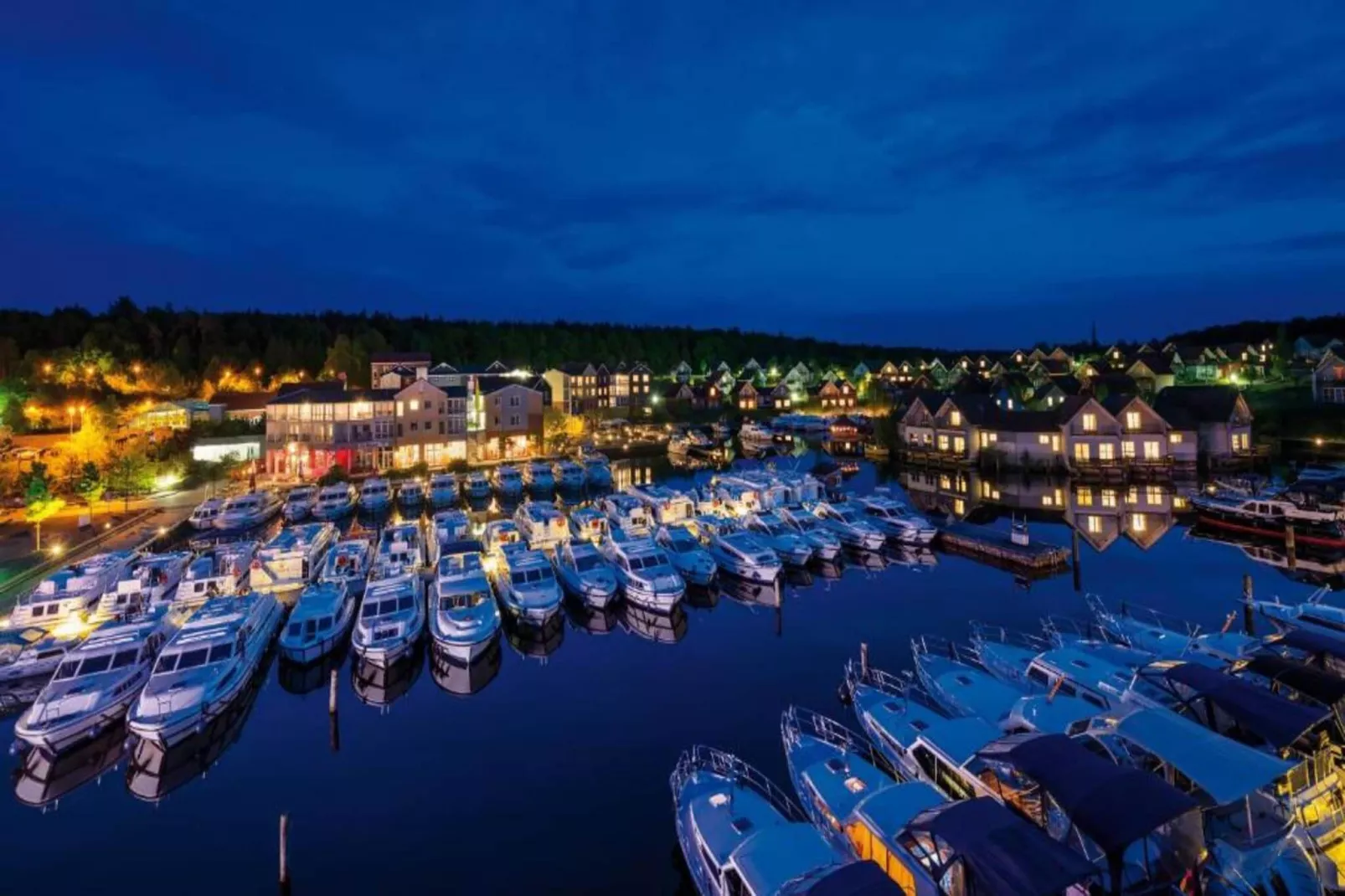 Marina Apartment 2 Bedroom-Areas within 1km in summer