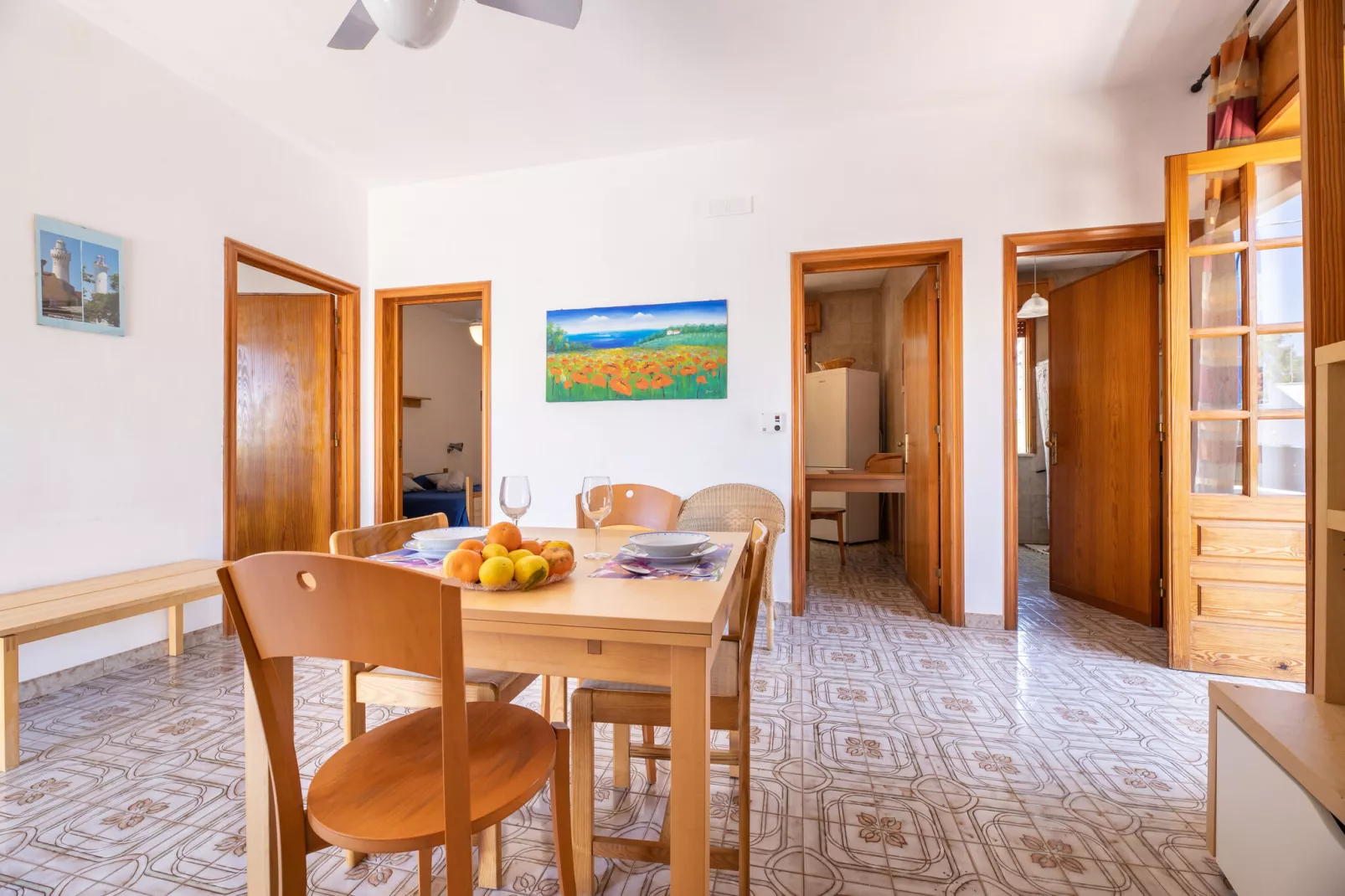 TS11-Dining room